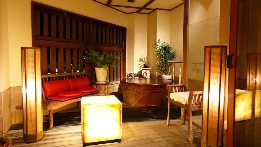 Atami Juraku Hotel Exteriér fotografie