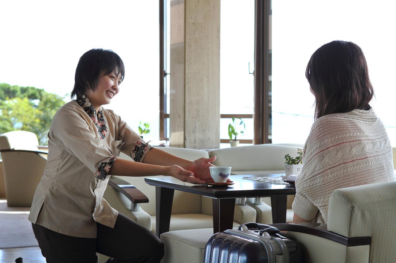 Atami Juraku Hotel Exteriér fotografie
